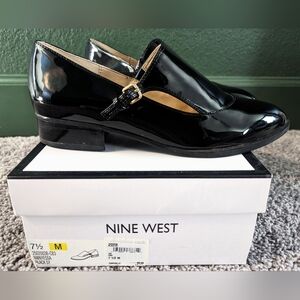 Nine West Nyessa Black Patent Leather Oxford Flats New with box size 7.5